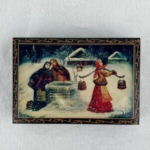 Boyarinoff Russian Lacquer Winter Scene Decorative Tea Box 7” Empty